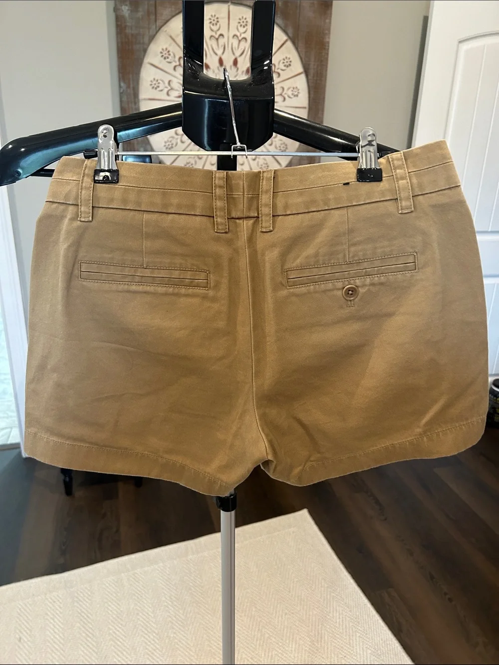 J. Crew Chino style Khaki Shorts / Very Gently Used Sz 00